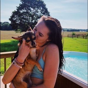 Meet your Posher, Carley